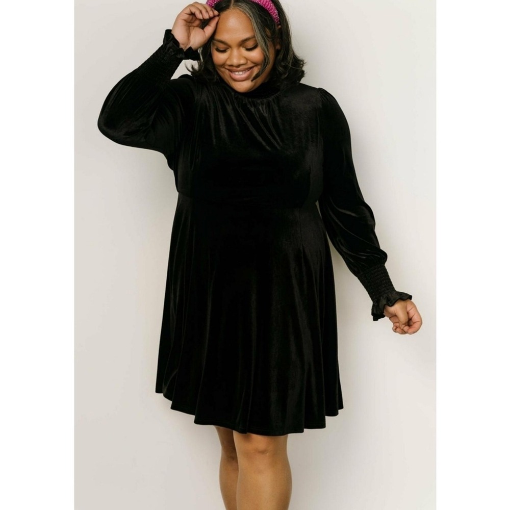 Baltic Born Tina Velvet Short Dress Black XL New with Tag Long Sleeve
